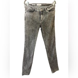 Ming Wang Gray Straight Leg Jeans with Vintage Appeal